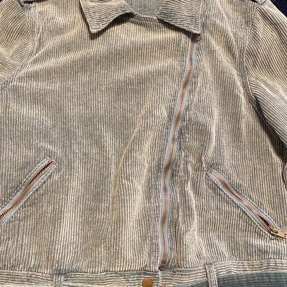 POL Jacket - Picture 4 of 6